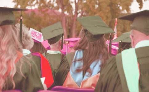 有关初中毕业临别赠言