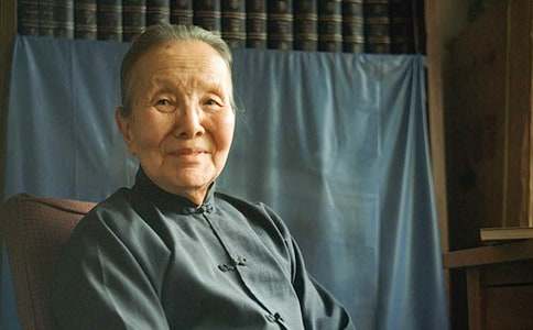 冰心《一只小鸟》原文及赏析