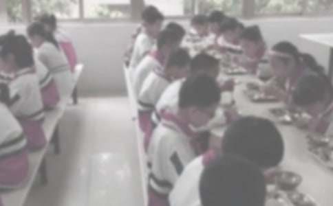 ��Է�����300��