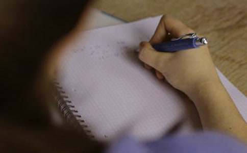 ����ɽǽ�İ��ݡ������