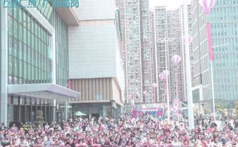 ���ڹ㳡����300����ƪ