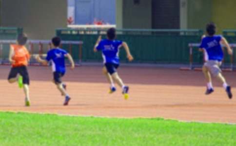 ����Ա���͸�