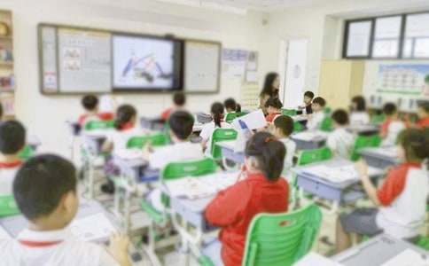 �й�ѧ�ڽ�ѧ�����ܽ�ϼ���ƪ