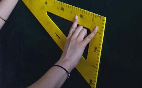 ����ѧУ�������������ܽ�㱨