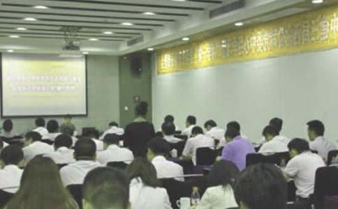 �ƶ���˾�ľ�Ƹ�ݽ��壨ͨ��20ƪ��