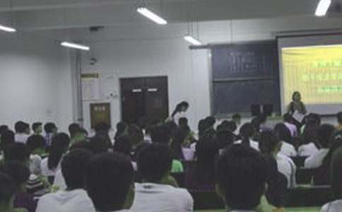 ��Ƹ�鳤�ݽ���ϼ�7ƪ