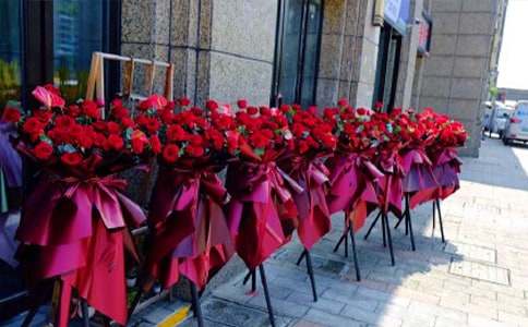 �µ꿪ҵף�ش�