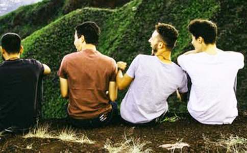 ��ͬѧ����600����ƪ