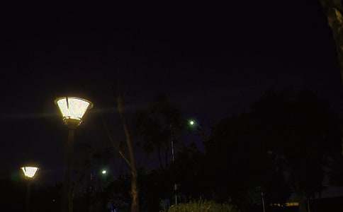 经典治愈晚安祝福语135句