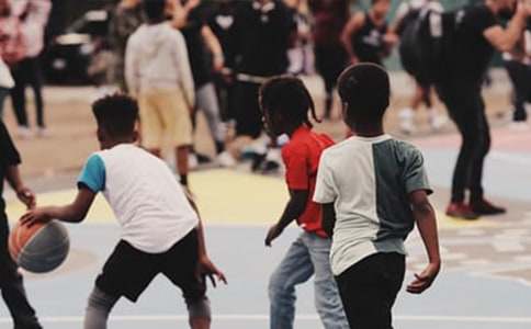 小学生四年级广播稿