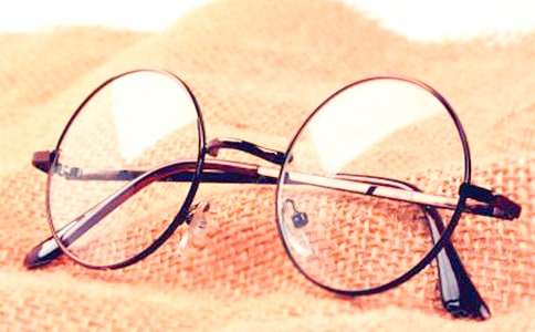 δ�����۾�����600��9ƪ