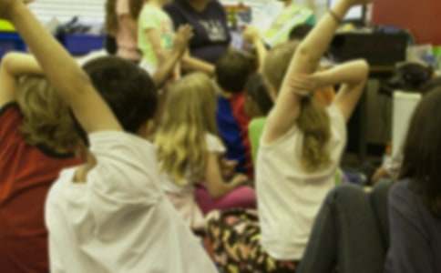 �׶�԰������ѧ�ĵ�С��