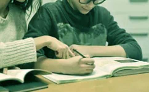 ��ѧ����־��������