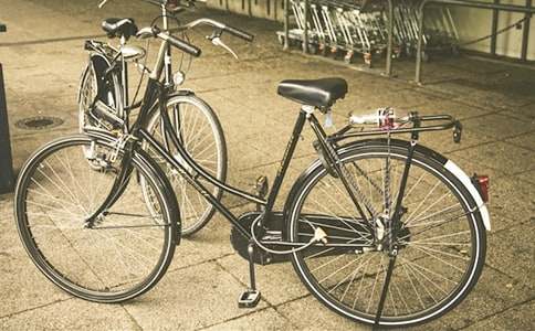 ѧ�����г���������800������