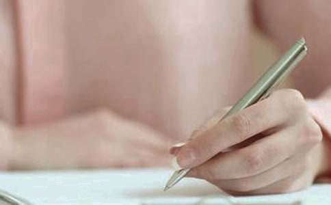 ���ر����������ĵ�������ƪ