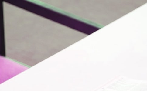 中西方餐桌礼仪的差异