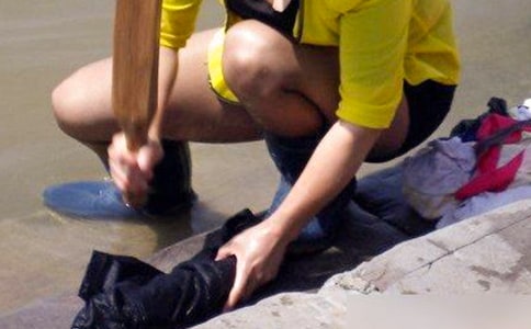 �ذ����ظ�Ů�ܽ�15ƪ