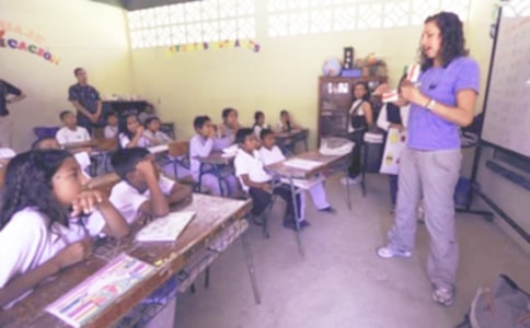 �ҳ�Сѧ���Ͻ�ѧ����㱨����ѡ15ƪ��