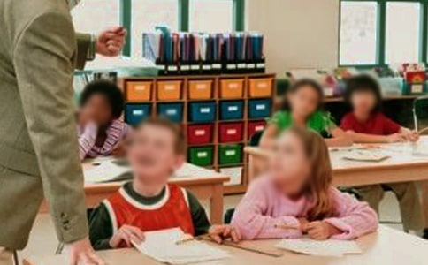 小学生偷东西检讨书