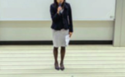 �Ǿ�ӭ��չ��δ�����ݽ���