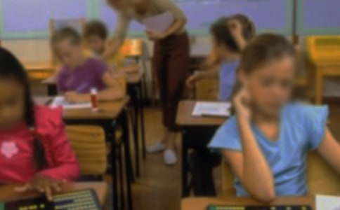 �׶�԰С��ҷ�����