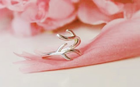 �鱦��ҵԱ������